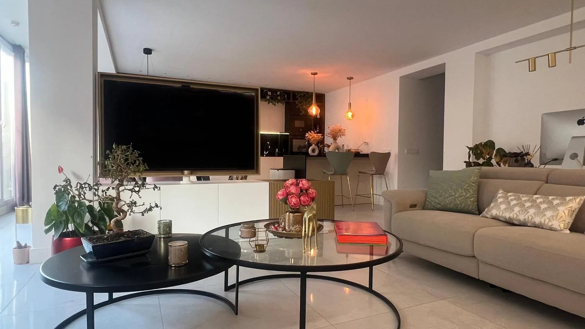 Estilo Neoyorkino Apartment Malaga Homestay